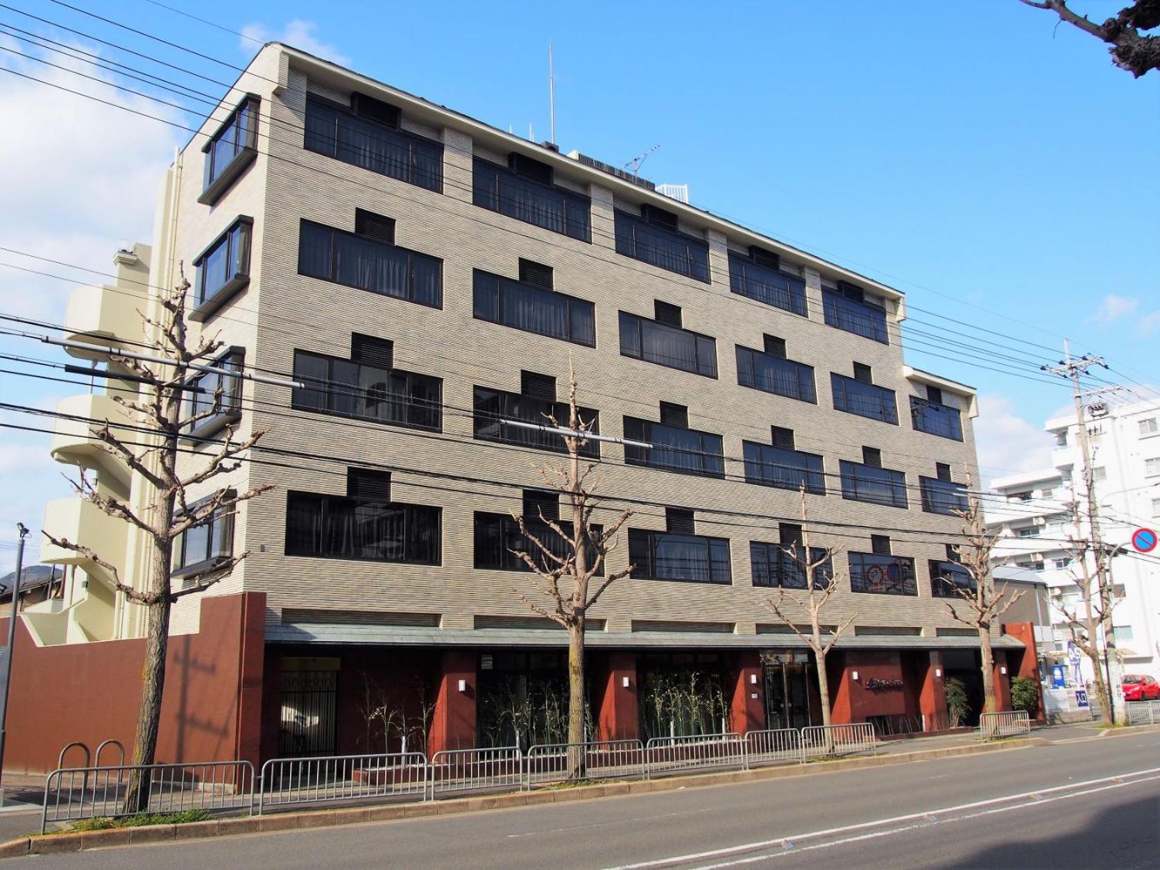 Saga Grace Hotel